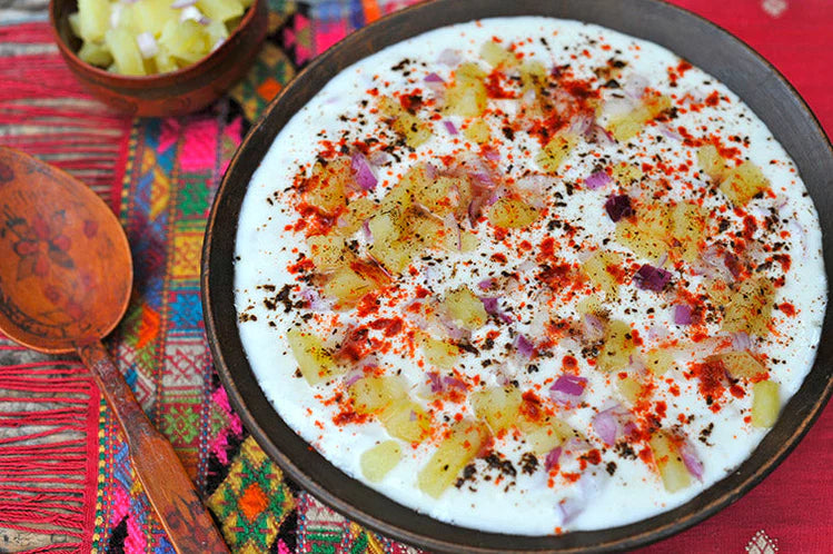 ALOO PYAAZ KA RAITA